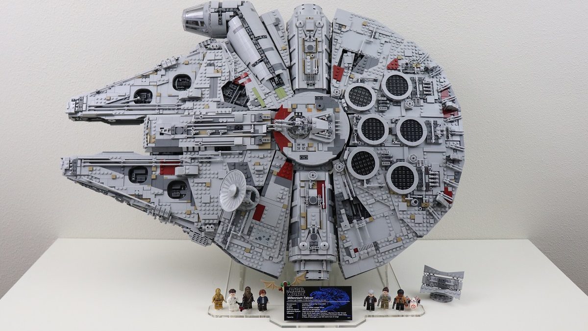 LEGO Star Wars Millennium Falcon (Ultimate Collector Series)